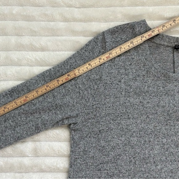 NALLY & MILLIE Long Sleeve Tunic Blouse Loose Fit Gray - Picture 6 of 6